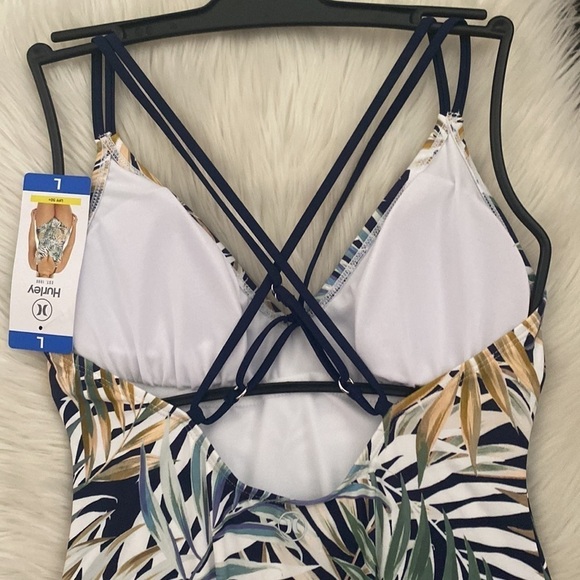 NWT Hurley women’s one piece palm print swimsuit - Picture 6 of 10
